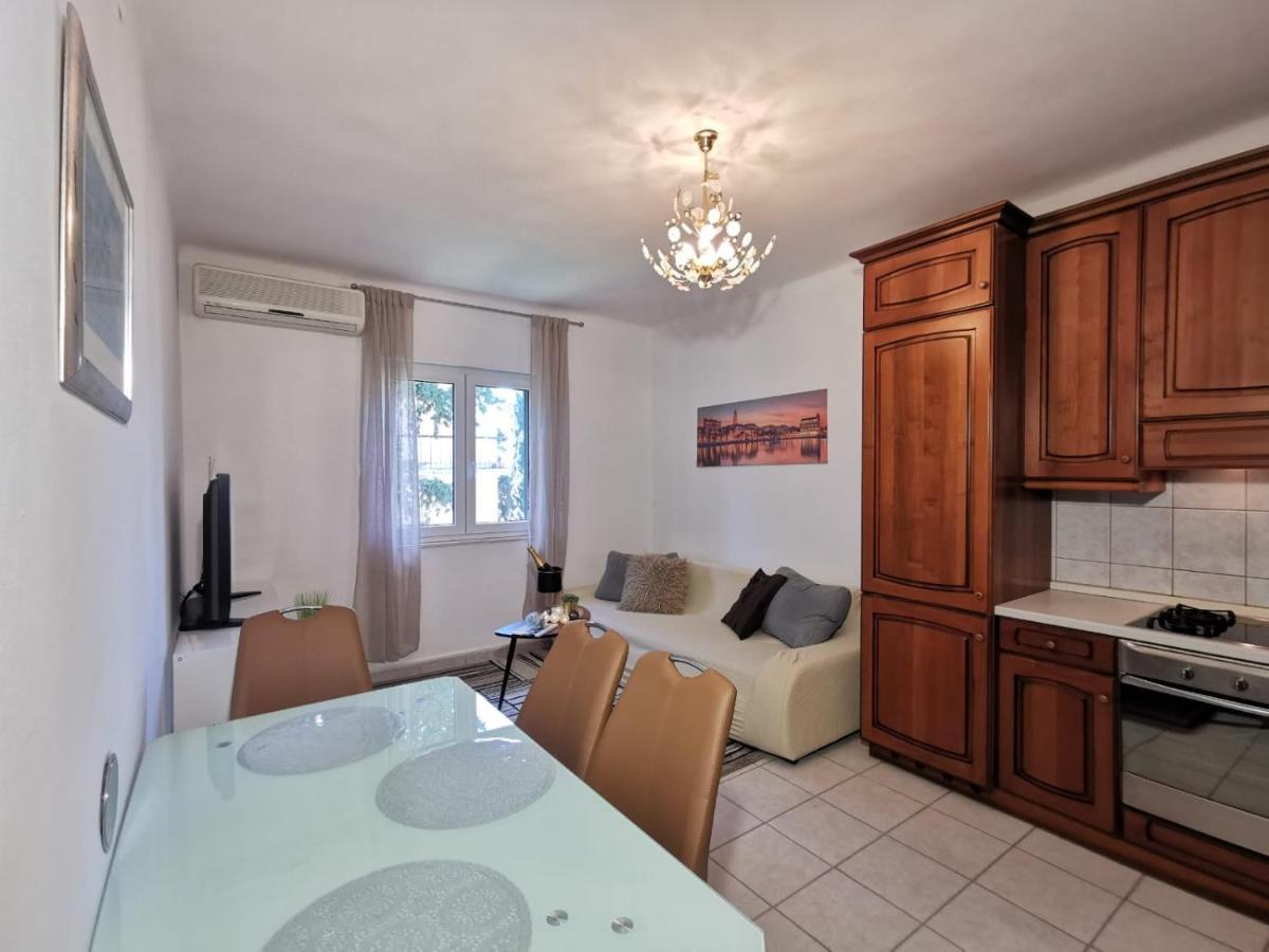 Apartment Lionel Спліт Екстер'єр фото